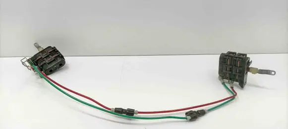 Engine mount vacuum valve
