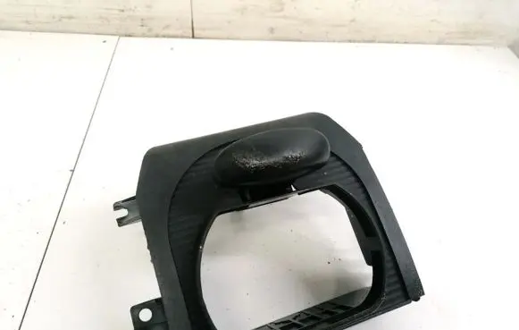 Chrysler 300 - 300C Steering wheel column trim OUU28XXXAB 48125F