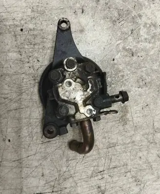 Mazda 626 Power steering pump