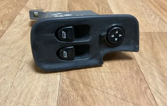 Alfa Romeo 147 Electric window control switch 735263175 60352700