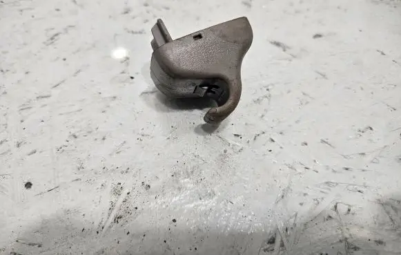 Sun visor clip/hook/bracket