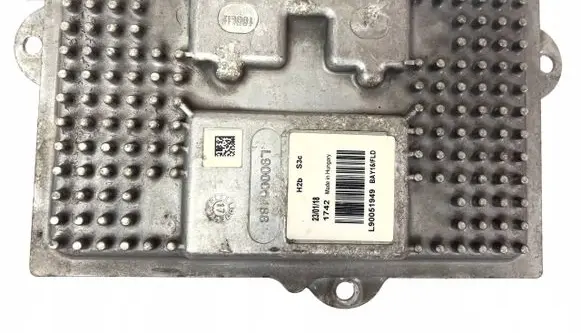 Cadillac Escalade IV Voltage converter inverter L90051949