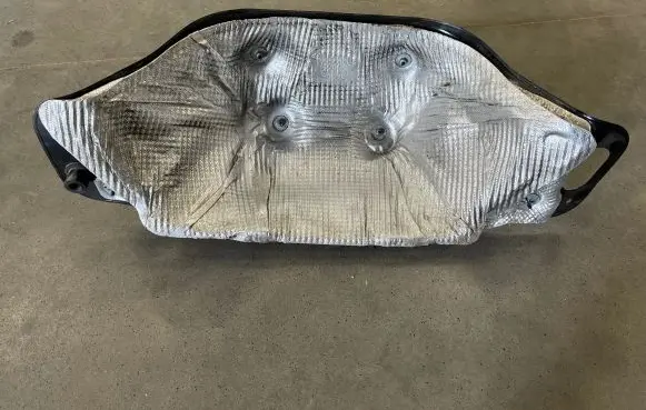 Audi Q7 4M Heat shield in engine bay 4M0819523A 4M0819523