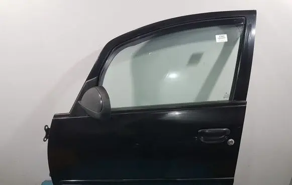 Mitsubishi Colt CZ3 Front door