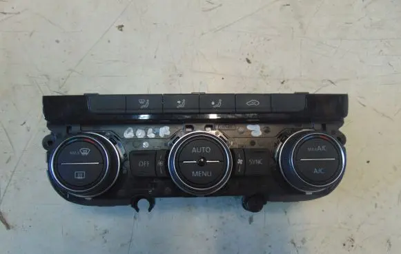 Volkswagen Golf VII Climate control unit 5G0907044CE