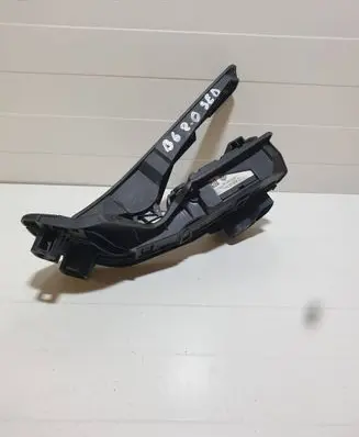 Volkswagen PASSAT B6 Accelerator throttle pedal 1K2721503M 6PV00874500