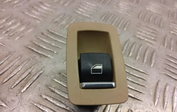 BMW X3 F25 Electric window control switch 9303595