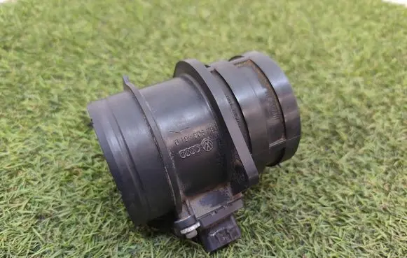 Audi A6 S6 C7 4G Mass air flow meter 06J906461D