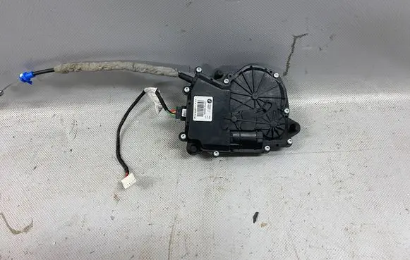 BMW X5 G05 Tailgate/trunk/boot lift motor C66293