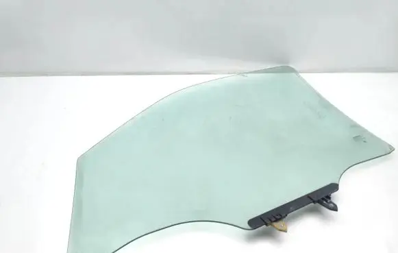 Nissan Navara D40 Front door window glass four-door E943R-000016 DOT211M75AS2