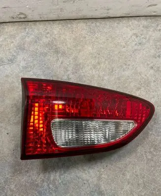Subaru Tribeca Rear/tail lights 3486