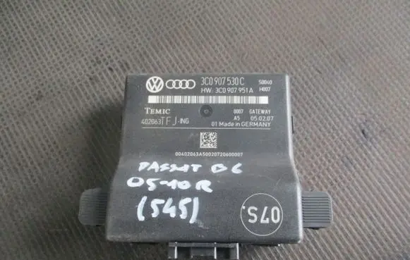 Volkswagen PASSAT B6 Gateway control module 3C0907530C