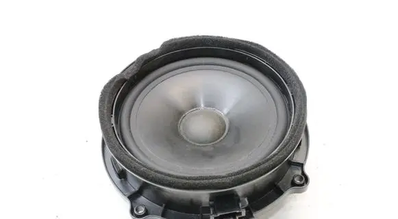 Land Rover Range Rover Sport L320 Rear door speaker XQM500290