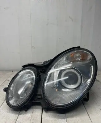 Mercedes-Benz E W211 Headlight/headlamp 15435901 A0028206026 5DF00870400