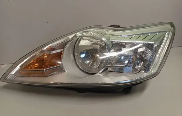 Ford Focus Headlight/headlamp 8M5113101AA 8M5113101AB 8M5113101AC