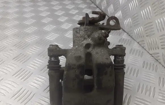 Renault Megane II Rear brake caliper