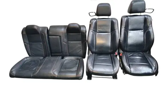 Dodge Challenger Interior set 