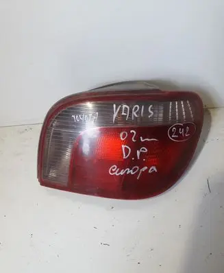 Toyota Yaris Rear/tail lights