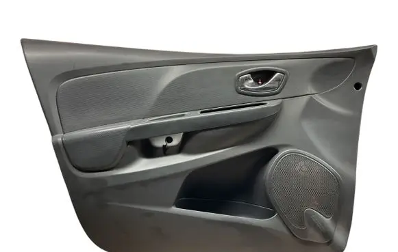 Renault Clio IV Front door card panel trim 8090184552R