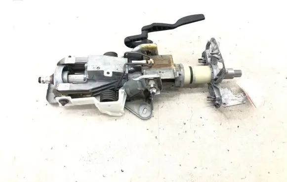 BMW 5 E60 E61 Steering wheel axle 6780868