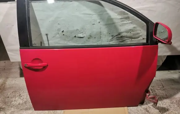 Volkswagen New Beetle Door (2 Door Coupe) 