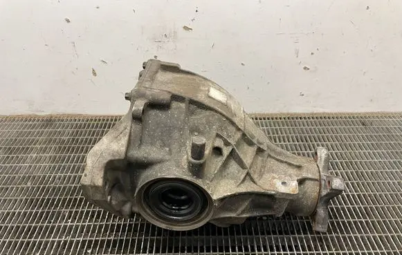 Mercedes-Benz C W205 Rear differential A2053510400 0010198904