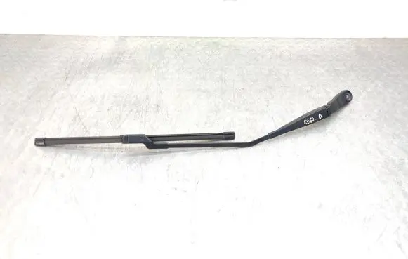 Volvo V60 Windshield/front glass wiper blade 30753505