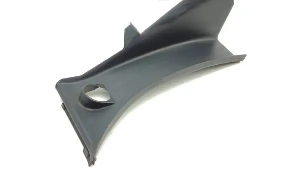 Tesla Model S Rear/tail light trim molding 100667400D