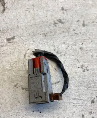 Brake pedal sensor switch