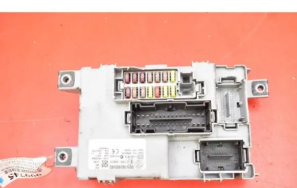 Fuse box set