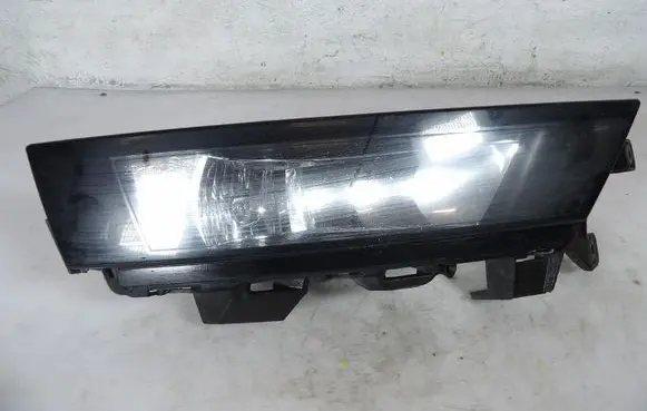 Skoda Rapid (NH) Front fog light 5JA941700D