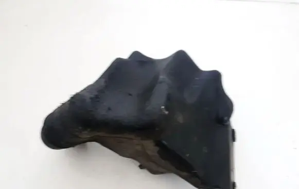 Vacuum air tank