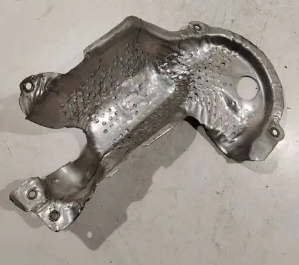 Peugeot 5008 Exhaust heat shield 9671706580