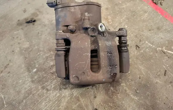 Volvo V60 Rear brake caliper 32355158 32355158A