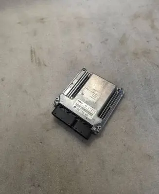 BMW 3 E46 Engine control unit/module 7796174 7794623 0281011653