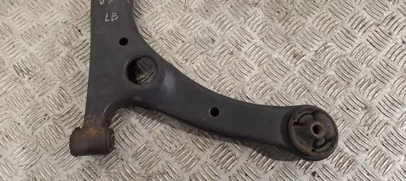 Toyota Corolla Verso AR10 Front control arm 480680F010