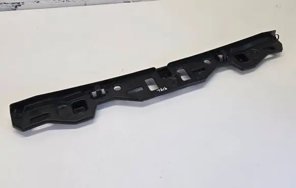 BMW 5 G60 G61 Rear bumper mounting bracket 5A011B7