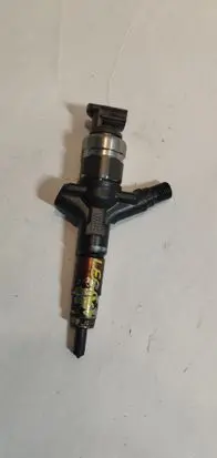 Subaru Legacy Fuel injector 16613AA030 DENSO0250 07L04552