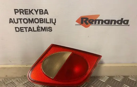 Mercedes-Benz E W210 Tailgate rear/tail lights A2108200964