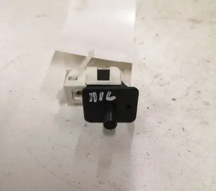 Mercedes-Benz E W211 Front door sensor coupe 2028209410 30011501