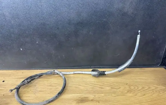 Skoda Octavia Mk2 (1Z) Handbrake/parking brake wiring cable 1K0711951A