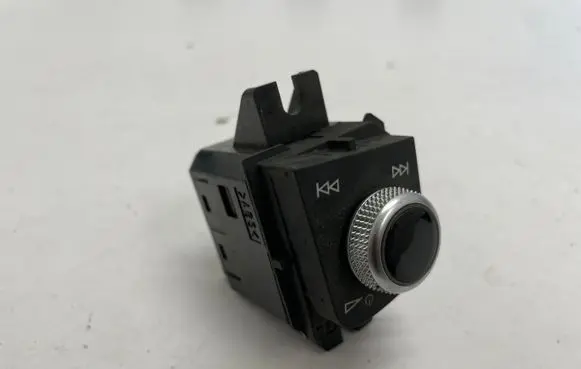 Audi Q2 - Other devices 8W2919616