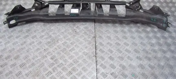 Volvo V40 Front bumper support beam