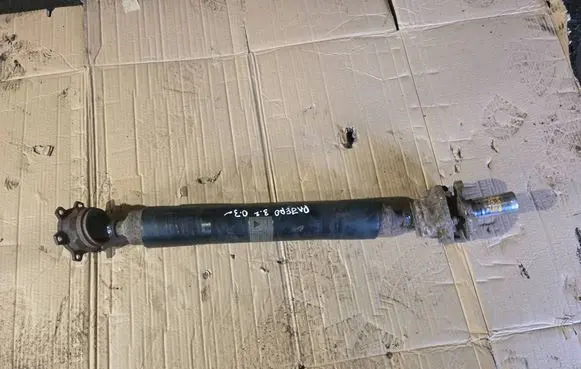 Mitsubishi Pajero Middle center prop shaft 