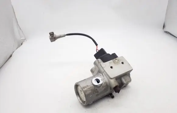 Toyota Prius (XW20) Master brake cylinder 4727047010