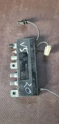 BMW 5 E39 Antenna control unit 8352774