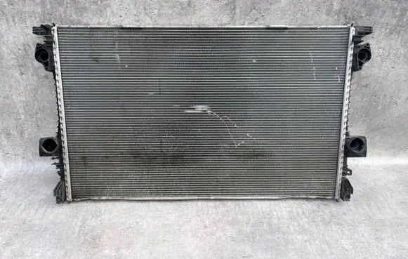 Porsche Panamera (971) Coolant radiator 971121253