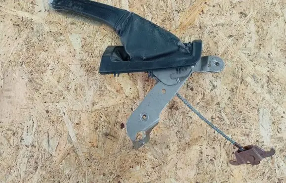 Volvo V70 Handbrake/parking brake lever assembly 30645174