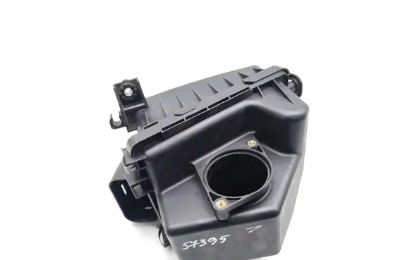 Suzuki SX4 S-Cross Air filter box 2804142