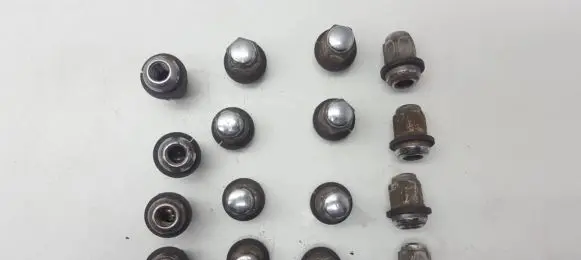 KIA Cerato Nuts/bolts 